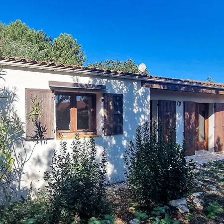 4 Bedroom Lovely In Le *