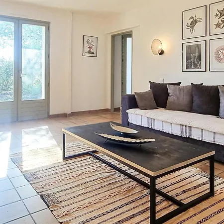 4 Bedroom Lovely In Le Semesterbostad *