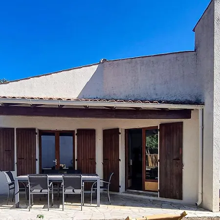 4 Bedroom Lovely In Le Semesterbostad *