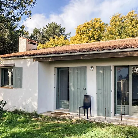 4 Bedroom Lovely In Le *